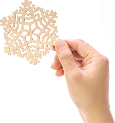 ندفات ثلج خشبية غير مكتملة، 27 قطعة من الحلي المعلقة على شكل ندفات الثلج بحبل، زينة عيد الميلاد DIY، 9 تصميمات in Kuwait