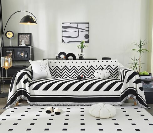 غطاء أريكة Tritard Boho، أغطية أريكة مقطعية مخططة قابلة للعكس، أغطية أريكة Loveseat باللون الأسود والأبيض، أغطية وسائد من الشنيل مع واقي أريكة قابل للغسل بشراشيب للكلاب وغطاء فوتون للحيوانات الأليفة (71 بوصة - 134 بوصة) in Kuwait