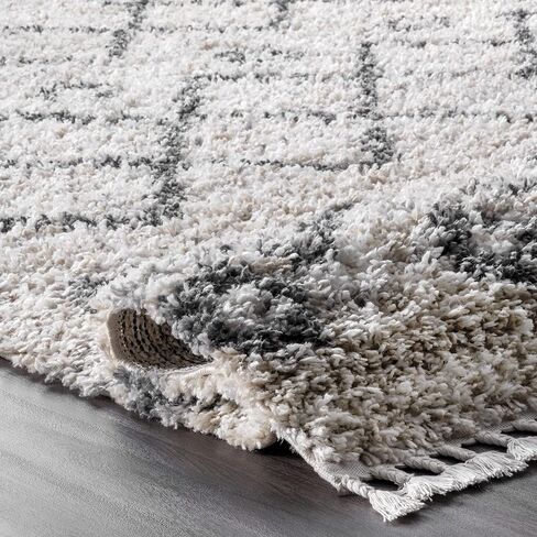 nuLOOM Transitional Kristi Shag Runner Rug, 2' 6" x 6', Ivory in Saudi Arabia
