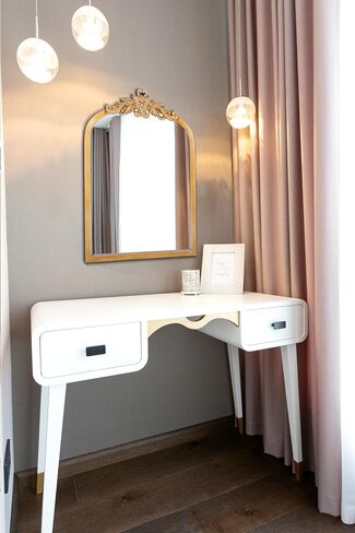 مرآة حائط عتيقة من Cozdecor على سطح الطاولة بإطار معدني ذهبي (18 بوصة * 12 بوصة، ذهبي عتيق) in Saudi Arabia