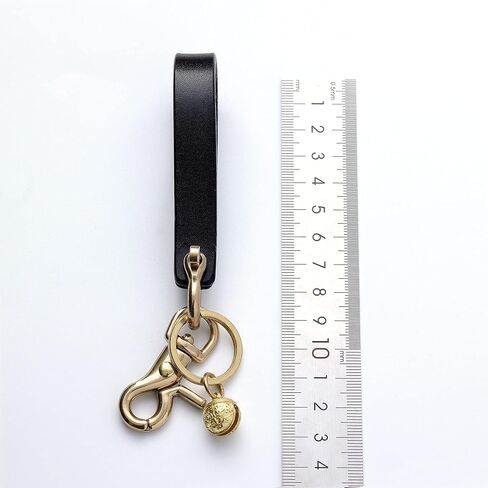 IJUN سلسلة مفاتيح جلدية الحبوب الكاملة حلقة رئيسية حزام الحبل مع جرس النمر النحاسي وحلقة تسلق خمر جلد البقر المدبوغة in Kuwait