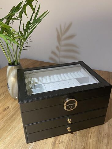 منظم مجوهرات 3 طبقات بغطاء زجاجي، لتخزين المجوهرات، صندوق مجوهرات، للمجوهرات الكبيرة والصغيرة، طراز عصري، ذهبي وأسود in Kuwait