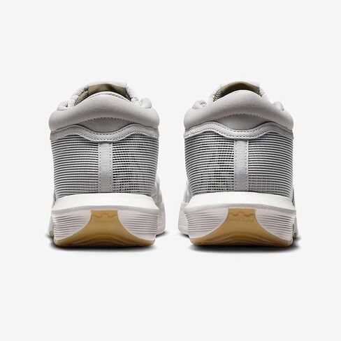 Nike Lebron Witness VIII Men's Basketball Shoes in Saudi Arabia