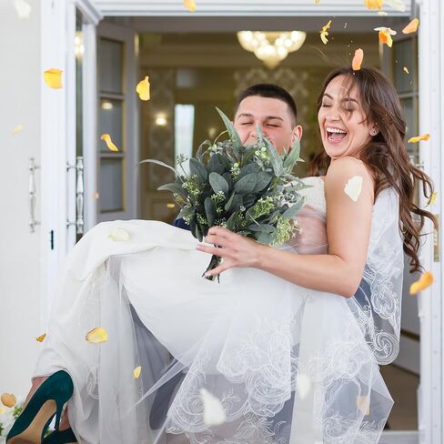 Crowye 40 Pcs Mixed Artificial Eucalyptus Leaves Stems Artificial Greenery Stems Silver Dollar Eucalyptus Leaves Picks for Home Farmhouse Wedding Decoration Bouquet Flower Arrangement Vase Branches in Saudi Arabia