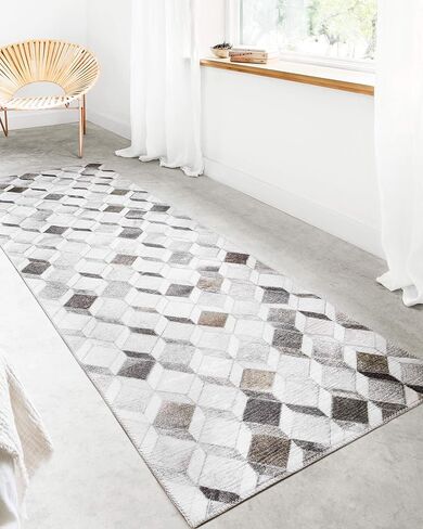 Loloi II Maddox Silver/Ivory 5'-0" x 7'-6" Area Rug in Saudi Arabia