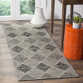 SAFAVIEH Montauk Collection Runner Rug - 2'3" x 9', Beige, Handmade Cotton, Ideal for High Traffic Areas in Living Room, Bedroom (MTK822E)