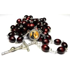 SANCTUM VERITAS 3rd class relic rosary of Saint Benedict of Nursia patron of Sick people, end of life, farmers against Temptations San Benito de Nursia patron de fin de vida y de Europa (Cherry)