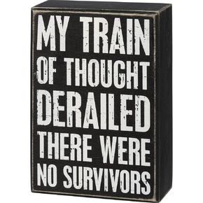 لافتة صندوق خشبي مزخرف No Survivors My Train of Thought Derailed مقاس 10.16 سم × 15.24 سم in Kuwait