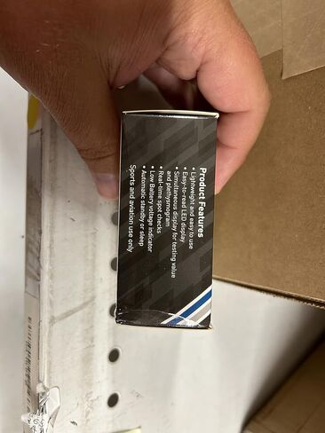 مقياس التأكسج بنبض الإصبع من BodyMed - جهاز مراقبة تشبع الأكسجين في الدم للطيران والرياضة مع غطاء من السيليكون والبطاريات والحبل (أسود) in Kuwait