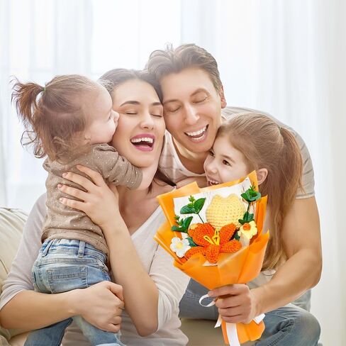 باقة زهور الكروشيه: زهور التوليب الكروشيه المكتملة لهدايا التخرج وديكور المنزل لعيد الميلاد (وردي) in Saudi Arabia