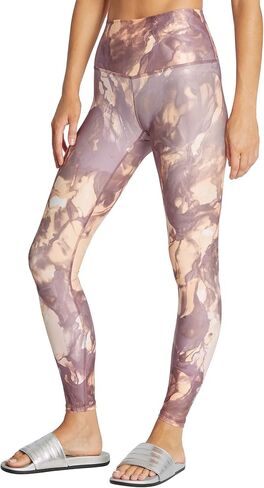 Wildfox Women's 7/8 Ultra High Rise Legging in Kuwait