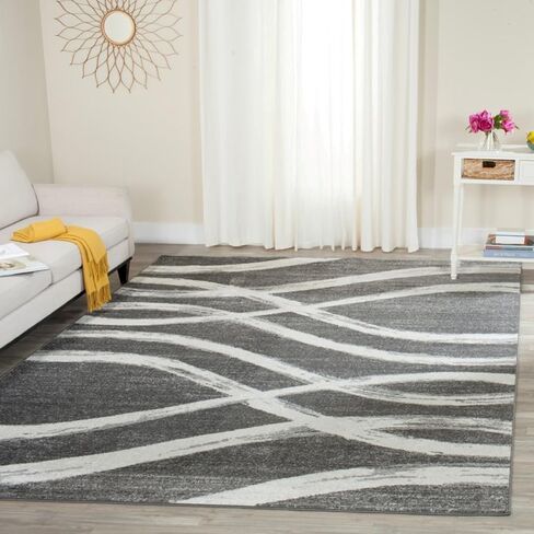 سجادة SAFAVIEH Adirondack Collection - 2'6" x 8'، كريمي ورمادي، تصميم مموج حديث، لا يتساقط ويسهل العناية به، مثالي للمناطق ذات حركة المرور العالية في غرفة المعيشة وغرفة النوم (ADR125C) in Saudi Arabia