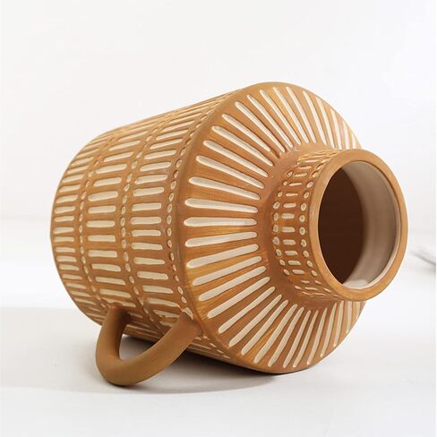 مزهرية المزرعة مع مقبض، مزهرية طينية بتصميم خطوط عمودية، مزهرية زهرة خزفية حديثة لبيت المزرعة لتزيين غرفة المعيشة in Kuwait