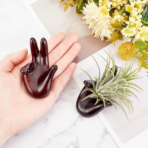 AHANDMAKER 2pcs Resin Crystal Ball Display Stand, Brown Hand Shaped Sphere Ball Pedestal Moon Lamp Gazing Ball Holder Pendulum Plate Stand for Display Stone Figurines Home Office Decor, 1.9x2.56 Inch in Saudi Arabia