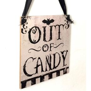 AKOAK Happy Halloween Wooden Door Hanger “OUT OF CANDY" Sign Hanging Decor Halloween Home Supplies Decoration