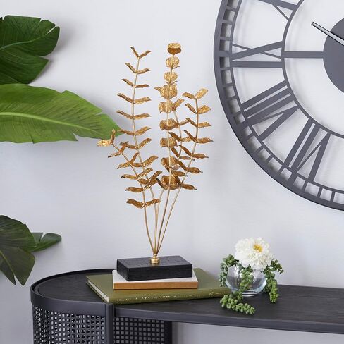 CosmoLiving من Cosmopolitan Metal Leaf Sculpture، مقاس 25.4 سم × 15.24 سم × 53.34 سم، ذهبي in Kuwait