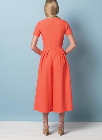 Vogue Patterns V9075A50 Misses'/Misses' Petite Dress and Jumpsuit Sewing Template, Size A5 (6-8-10-12-14) in Saudi Arabia