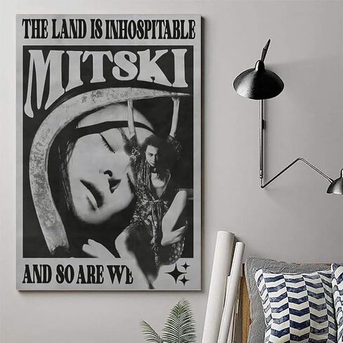 ملصق ميتسكي مغني ملصق ملصق ملصق عتيق لوحة زخرفية من القماش وملصقات جدارية وصورة فنية مطبوعة ملصقات ديكور لغرفة النوم العائلية الحديثة 12 × 18 بوصة (30 × 45 سم) in Kuwait