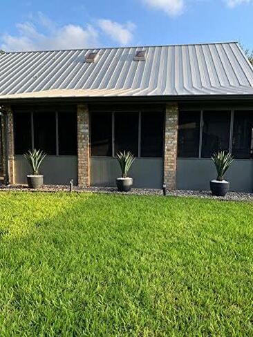 نبات الصبار الاصطناعي بوعاء نبات السيزال الاصطناعي مقاس 41 بوصة داخليًا أو خارجيًا، مُصنف بالأشعة فوق البنفسجية، صبار الصبار في زارع أسود مضلع مزخرف in Kuwait