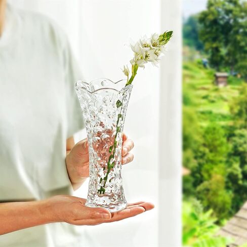 مزهرية زجاجية شفافة مقاس 7.5 بوصة، مزهرية صغيرة من الكريستال الشفاف، مزهرية حديثة للطاولة المركزية، مكتب داخلي، ديكور منزلي، مزهرية مزخرفة، هدية للنساء in Kuwait