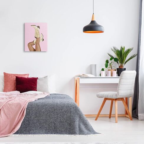 لوحة فنية جدارية من القماش من Stupell Industries باللون الوردي لراعية البقر، من تصميم Ziwei Li in Saudi Arabia