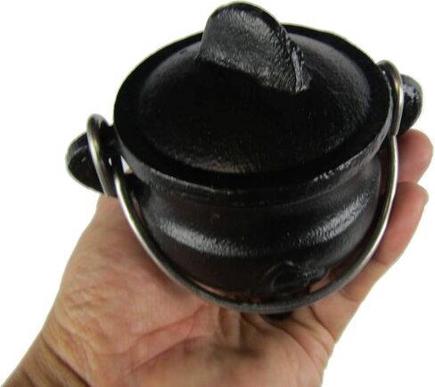 مرجل من الحديد الزهر من CircuitOffice، للتلطخ، البخور المخروطي، البخور الحبيبي، بخور الفحم، الطقوس، المذابح، الويكا، الوثنية، الزينة أو الهدايا (قطر 2.75 بوصة، 3 بوصات طويل القامة مع غطاء) in Kuwait