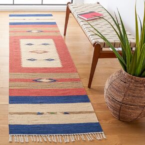 SAFAVIEH Montauk Collection Runner Rug - 2'3" x 7', Blue & Red, Handmade Boho Tribal Southwestern Cotton Fringe, Ideal for High Traffic Areas in Living Room, Bedroom (MTK552A)