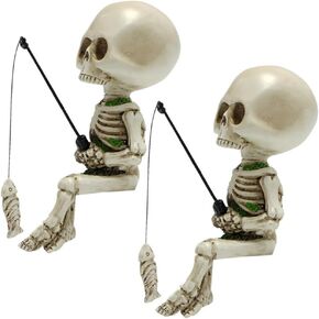 Funny Fishing Skull Ornament, 2PCS Fishing Skeleton Ornament Mini Resin Halloween Skeleton Figurines for Pond Fountain Desk Decoration Halloween Decor