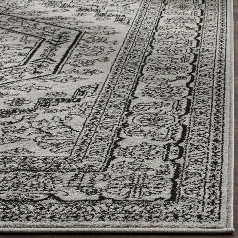 سجادة منطقة مجموعة SAFAVIEH Adirondack - 25.4 سم × 35.56 سم، فضي وأسود، تصميم ميدالية شرقية، لا يتساقط ويسهل العناية بها، مثالية للمناطق ذات الحركة العالية في غرفة المعيشة وغرفة النوم (ADR108A) in Saudi Arabia