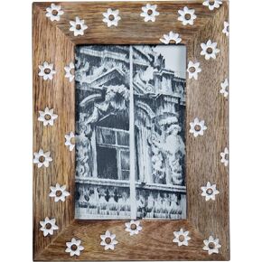 Foreside Home & Garden White Flower Pattern 4x6 Inch Wood Decorative Picture Frame FFRD09976, Natural