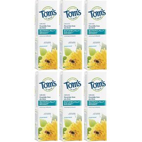 معجون أسنان تومز أوف ماين الطبيعي الخالي من الفلورايد من الناحية النباتية، بالنعناع الفلفلي، 4.7 أونصة، 6 قطع (عبوة من قطعة واحدة) in Kuwait