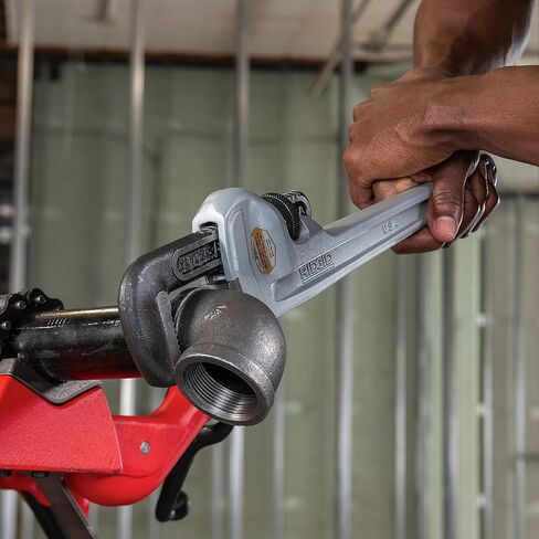 RIDGID 31110 موديل 836 مفتاح أنابيب سباكة ألومنيوم مستقيم 36 بوصة، فضي، صنع في الولايات المتحدة الأمريكية in Saudi Arabia