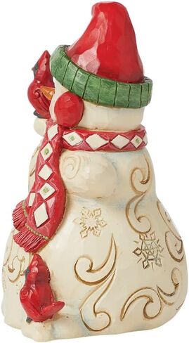 Enesco Jim Shore Heartwood Creek رجل ثلج مع غطاء للأذنين وتمثال كاردينالز - تمثال رجل ثلج مصنوع يدويًا من الراتنج الحجري، تمثال ديكور منزلي لعيد الميلاد، 5.51 بوصة in Saudi Arabia