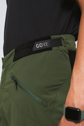 GORE WEAR شورتات مجلس الرجال in Kuwait