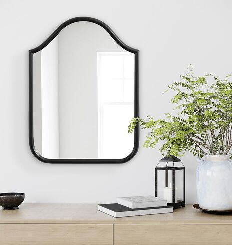 Kate and Laurel Fellows Scallop Arched Wall Mirror, 24 x 36, Antique Gold, Traditional Decorative Arch Mirror with Bold Curved Shape and Vintage Mirror Design in Saudi Arabia