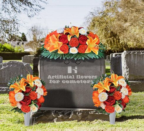زهرة سروج المقبرة للقبر، ألوان - لا تنزف، ديكورات شاهد القبر في الهواء الطلق، ترتيب باقة تذكارية - الفاوانيا البرتقالية الحمراء والزنبق مع مزهريات لسهولة الملاءمة in Kuwait