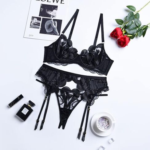 Siréne Luxe مثير النساء الملابس الداخلية الدانتيل Underwire دفع ما يصل الصدرية الأسود القلب الرباط حزام مجموعة الملابس الداخلية 3 قطعة شبكة شير الصدرية in Kuwait