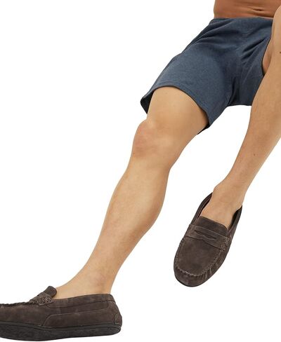 شبشب رجالي من Marks & Spencer مصنوع من الجلد السويدي بنسبة 100% in Kuwait