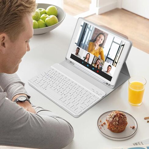Keyboard Case for iPad 9th/8th/7th Gen (10.2 Inch, 2021/2020/2019) in Saudi Arabia