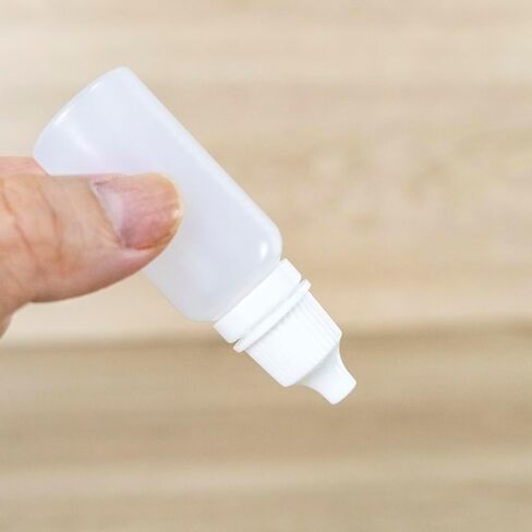 Squeezable Dropper Bottles 20pcs 5ml Empty Plastic Squeezable Eye Liquid Dropper with Screw Cap in Saudi Arabia