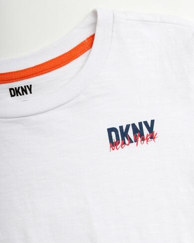 طقم سراويل للأولاد من DKNY - 3 قطع بأكمام قصيرة وأزرار سفلية وتي شيرت وشورت - مجموعة ملابس صيفية للأولاد (2T-7) in Saudi Arabia
