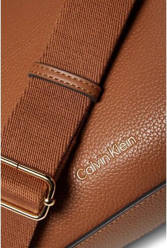 Calvin Klein Maddi Crossbody in Saudi Arabia