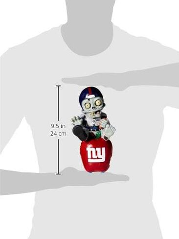 تمثال زومبي للجنسين من فوكو NFL in Saudi Arabia