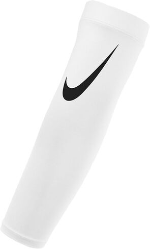 حذاء Nike Pro Adult Dri-FIT 3.0 Arm Shiver (أبيض/أسود) in Saudi Arabia