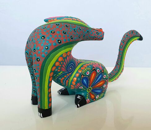 ALKIMIA INC Mexican Alebrije Seated Coyote Wood Carving Handcrafted Sculpture (Black) in Saudi Arabia