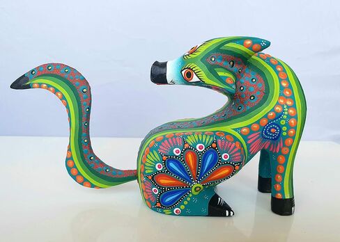 ALKIMIA INC Mexican Alebrije Seated Coyote Wood Carving Handcrafted Sculpture (Black) in Saudi Arabia