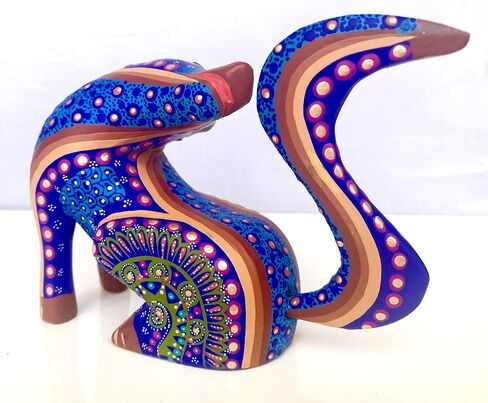 ALKIMIA INC Mexican Alebrije Seated Coyote Wood Carving Handcrafted Sculpture (Black) in Saudi Arabia