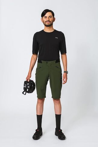 GORE WEAR شورتات مجلس الرجال in Kuwait