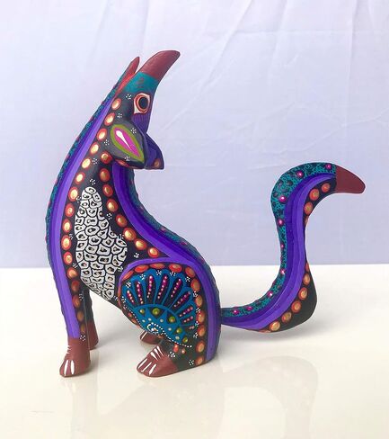 ALKIMIA INC Mexican Alebrije Howling Coyote Wood Carving Handcrafted Sculpture (Black) in Saudi Arabia