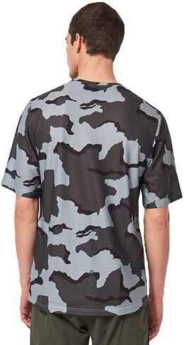Oakley Women's Ride Free Short Sleeve Jersey in Kuwait